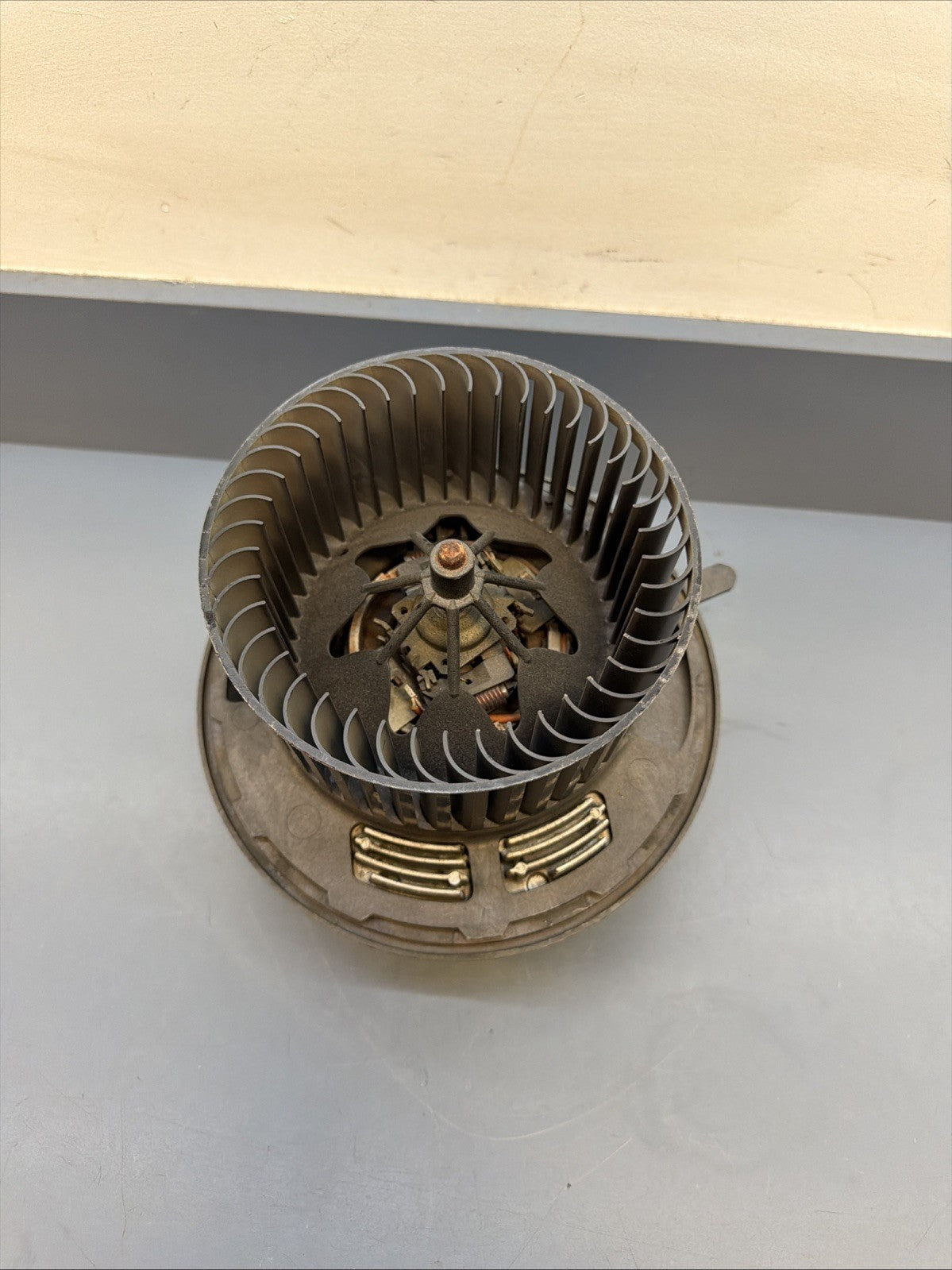 07-13 BMW X1 X3 E82 E90 E92 128I 135I 328I 335I HEATER BLOWER MOTOR FAN 6933663