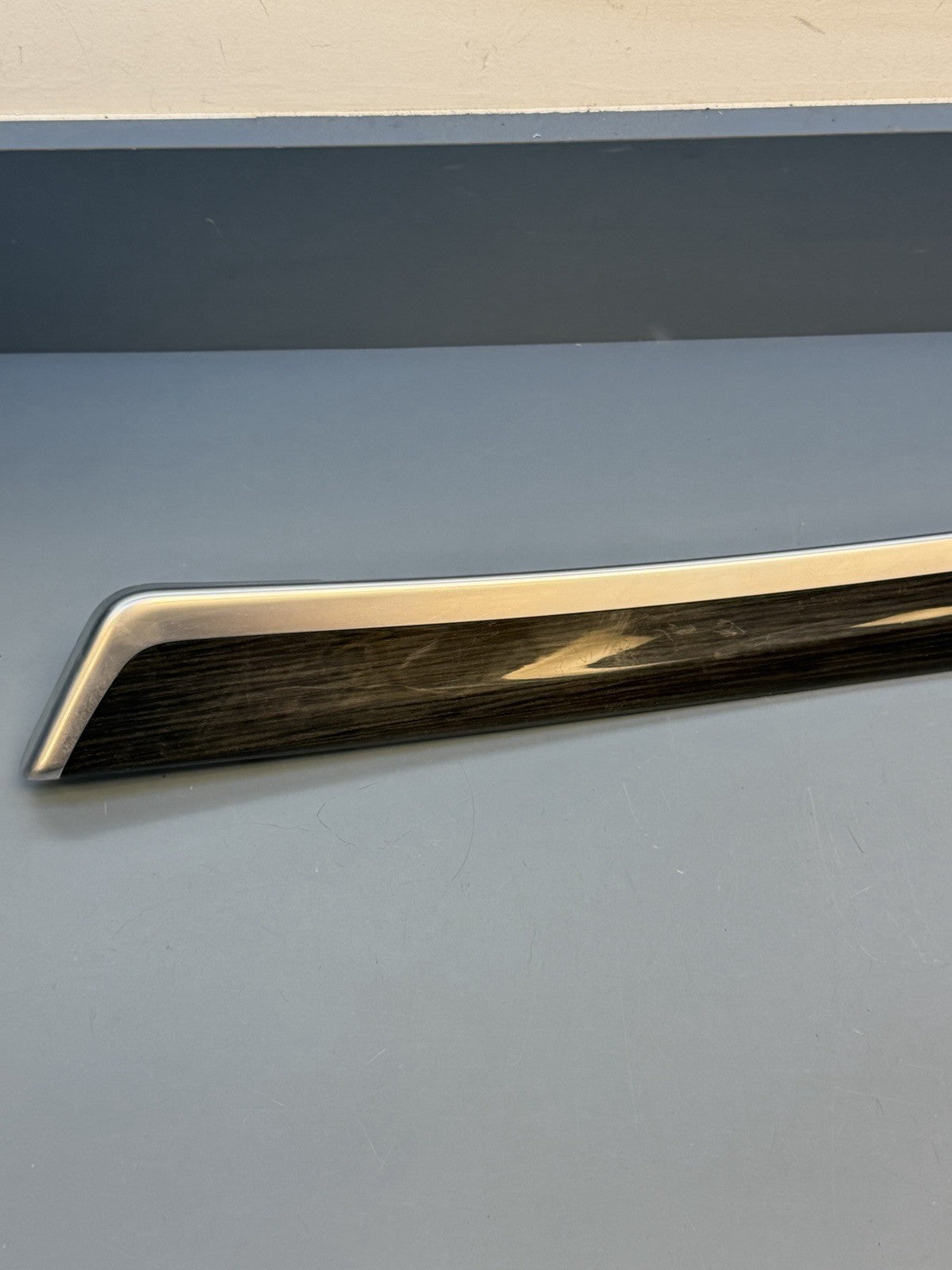 11-16 BMW F10 528i 535i 550i Fineline Front Driver Side Wood Door Trim 7225547