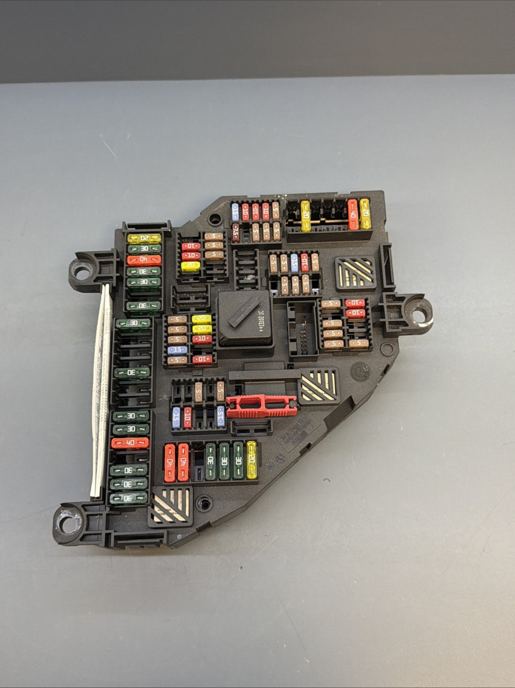 2011-2016 BMW F06 F10 550i 535i 528i Rear Fuse Relay Distribution Box 9264923