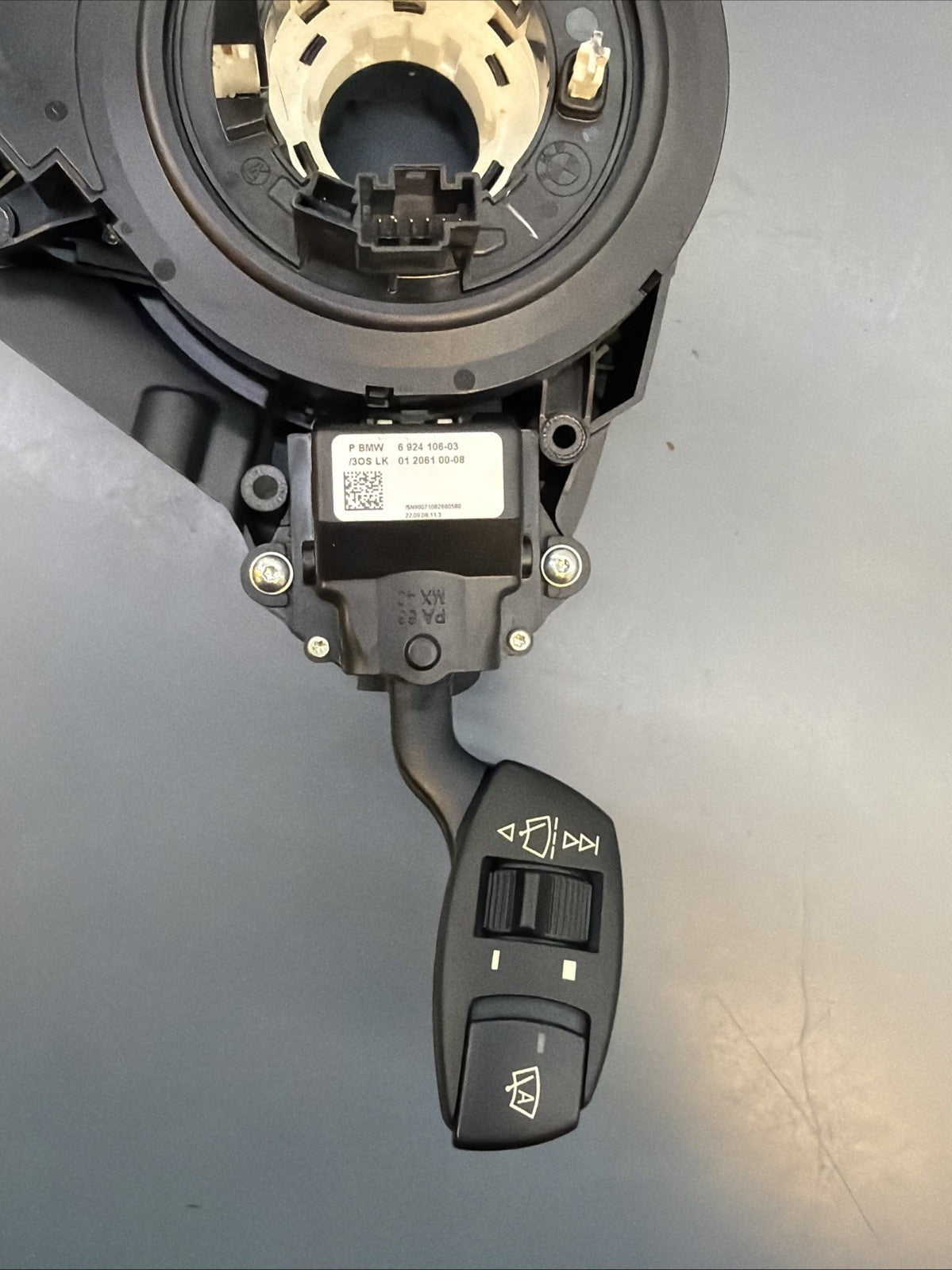 2008-2011 BMW E60 535xi 525i 528i Steering Column Combination Switch 9170225 OEM