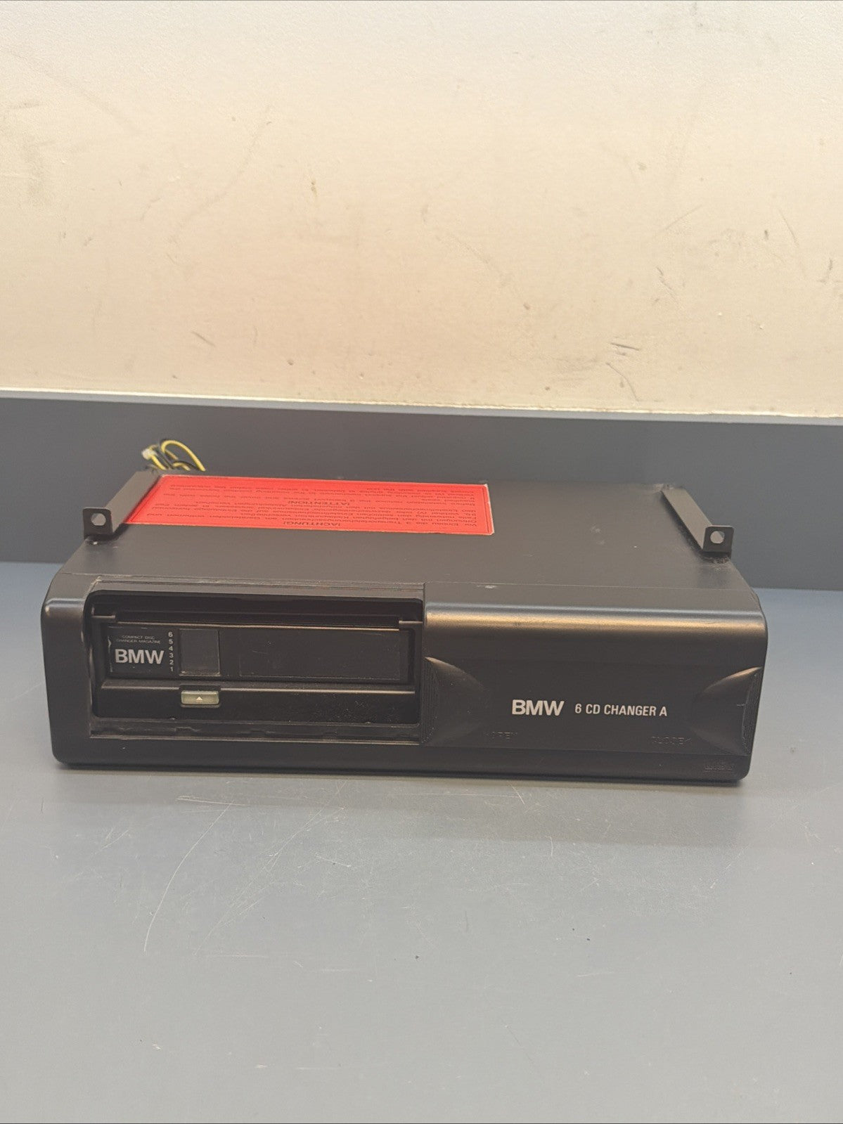 BMW Factory CD Changer Magazine 6 Disc E34 525i 530i 535i 540i 735i 1468014