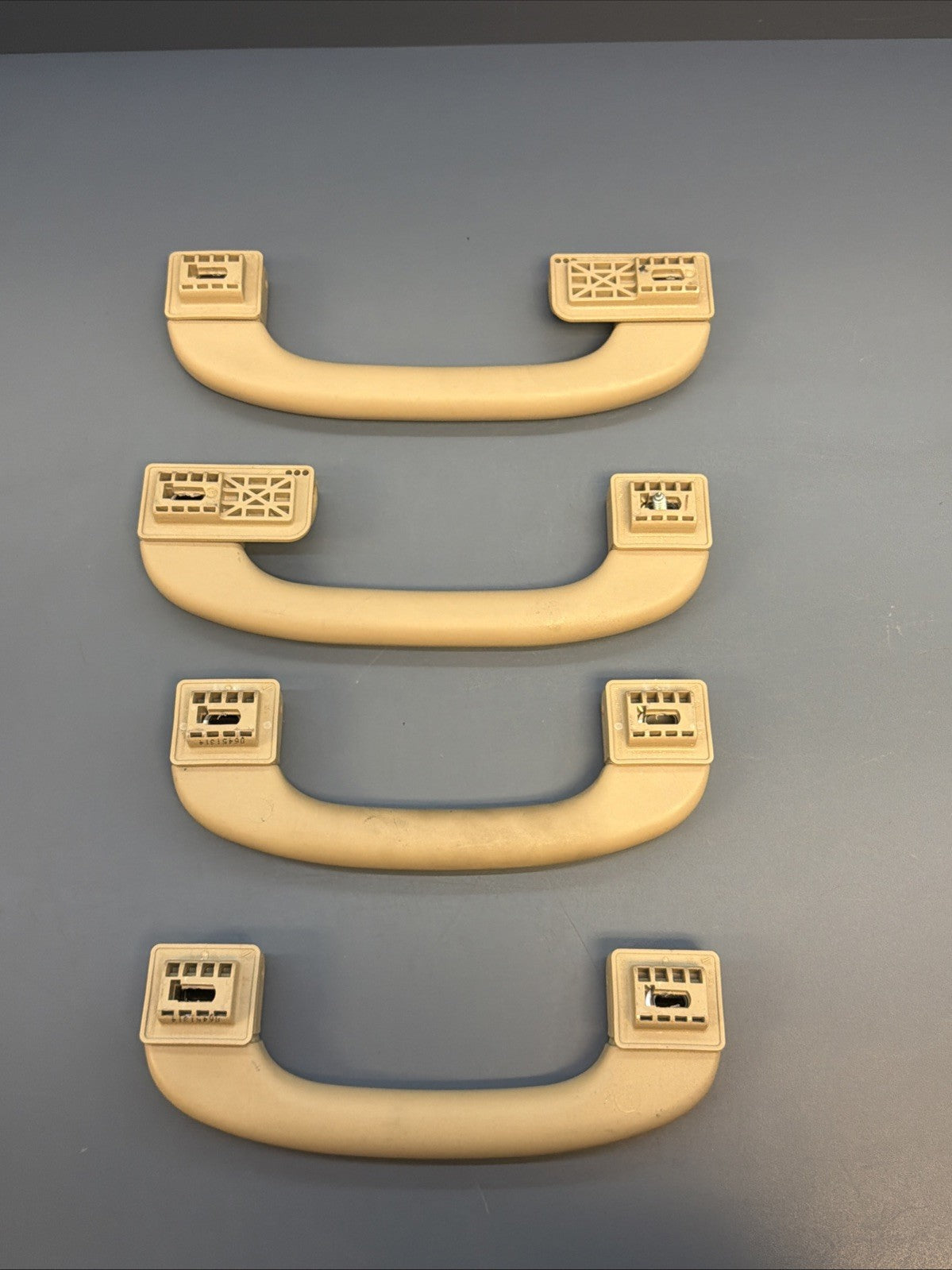 12-15 BMW X1 INTERIOR ROOF GRAB HANDLE SET of 4 9143529 OEM BEIGE