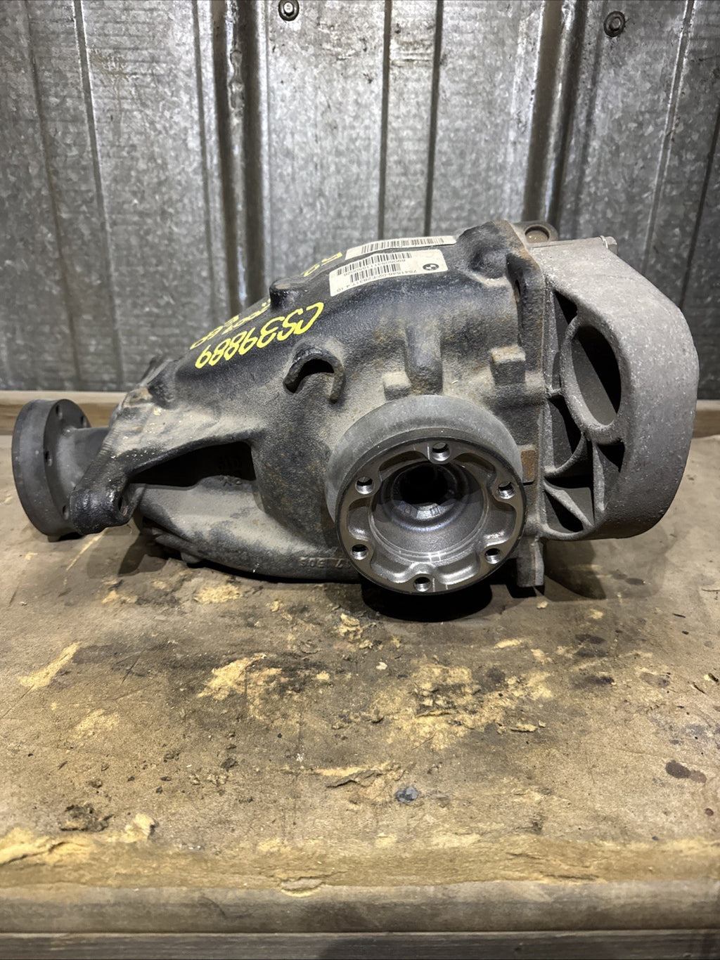 BMW REAR DIFFERENTIAL E60 SERIES 525Xi AUTO FINAL DRIVE 4.10 7541546