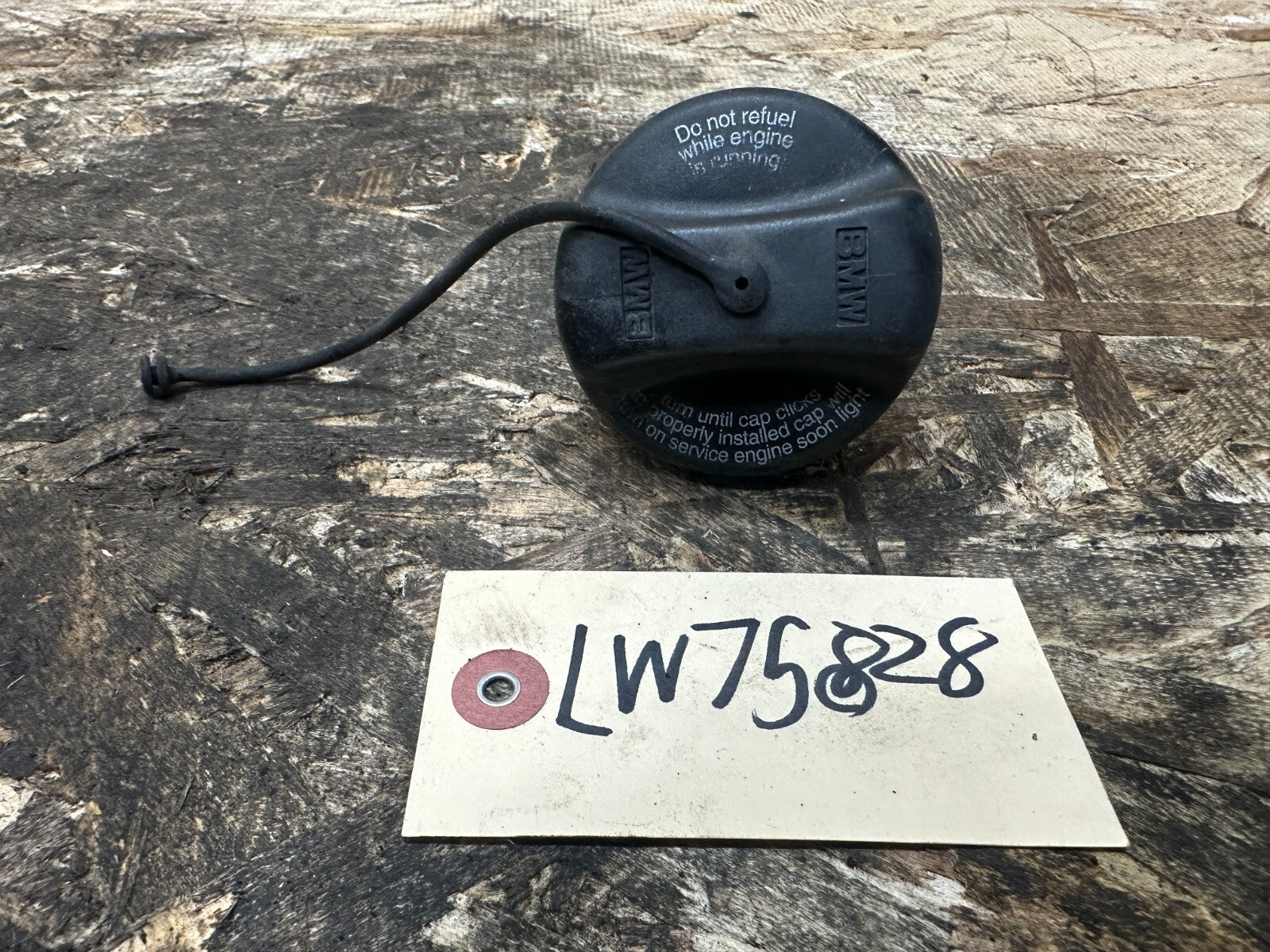 BMW E60 E90 F30 FUEL FILLER GAS CAP BLACK OEM 16117198578/7222391