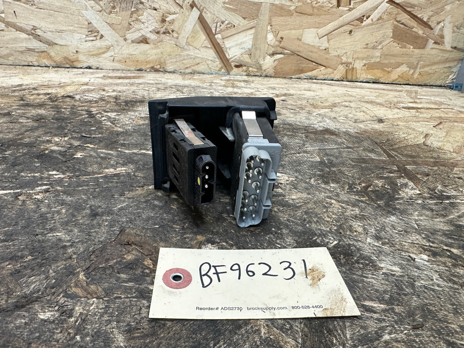 BMW 87-96 E34 525i LEFT HEADLIGHT CONTROL+DIMMER SWITCH TRIM PANEL OEM 8110497