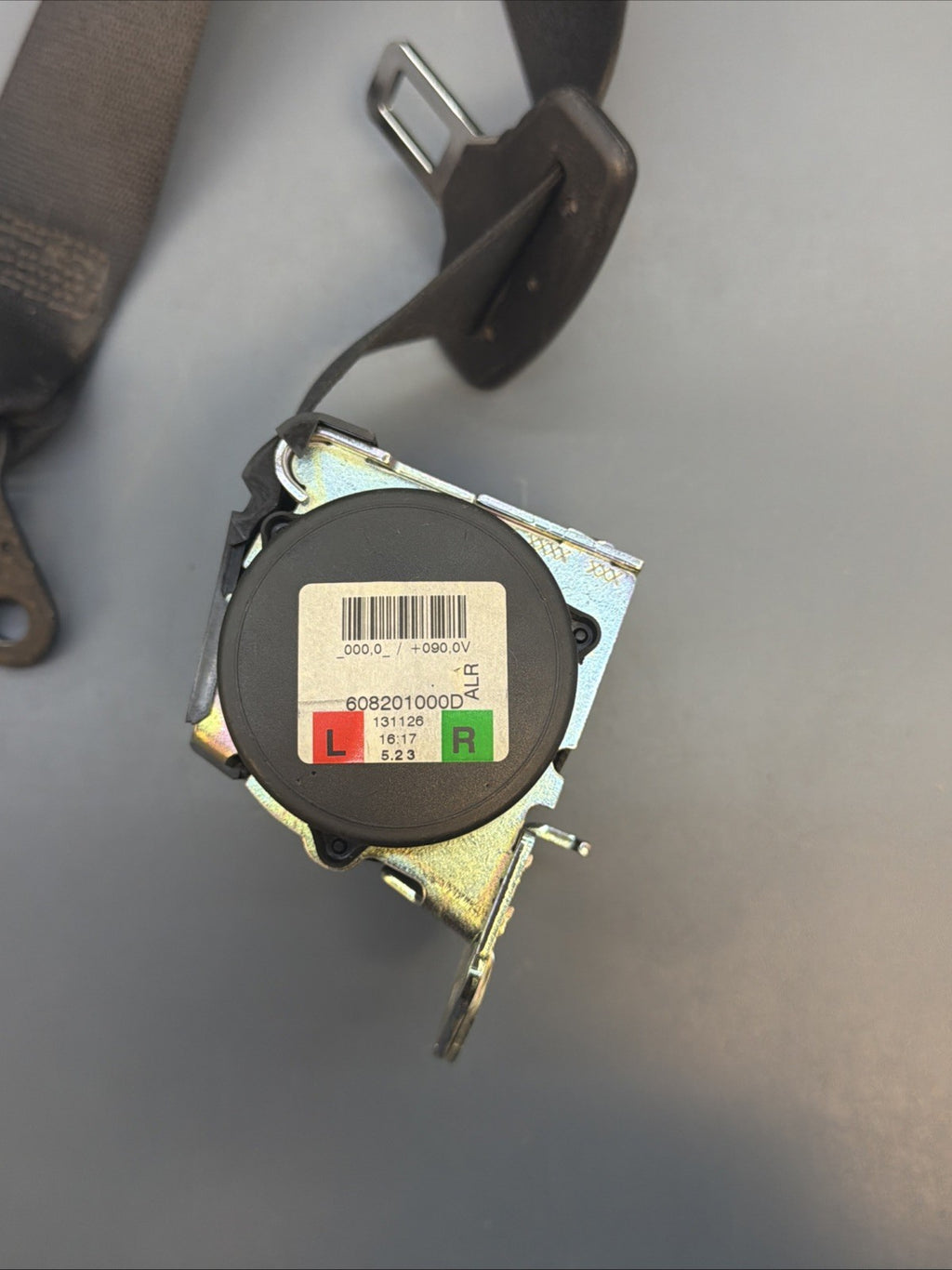 OEM Rear Right Or Left Seatbelt FOR 2012 2013 2014 2015 BMW X1 E84 608201000D