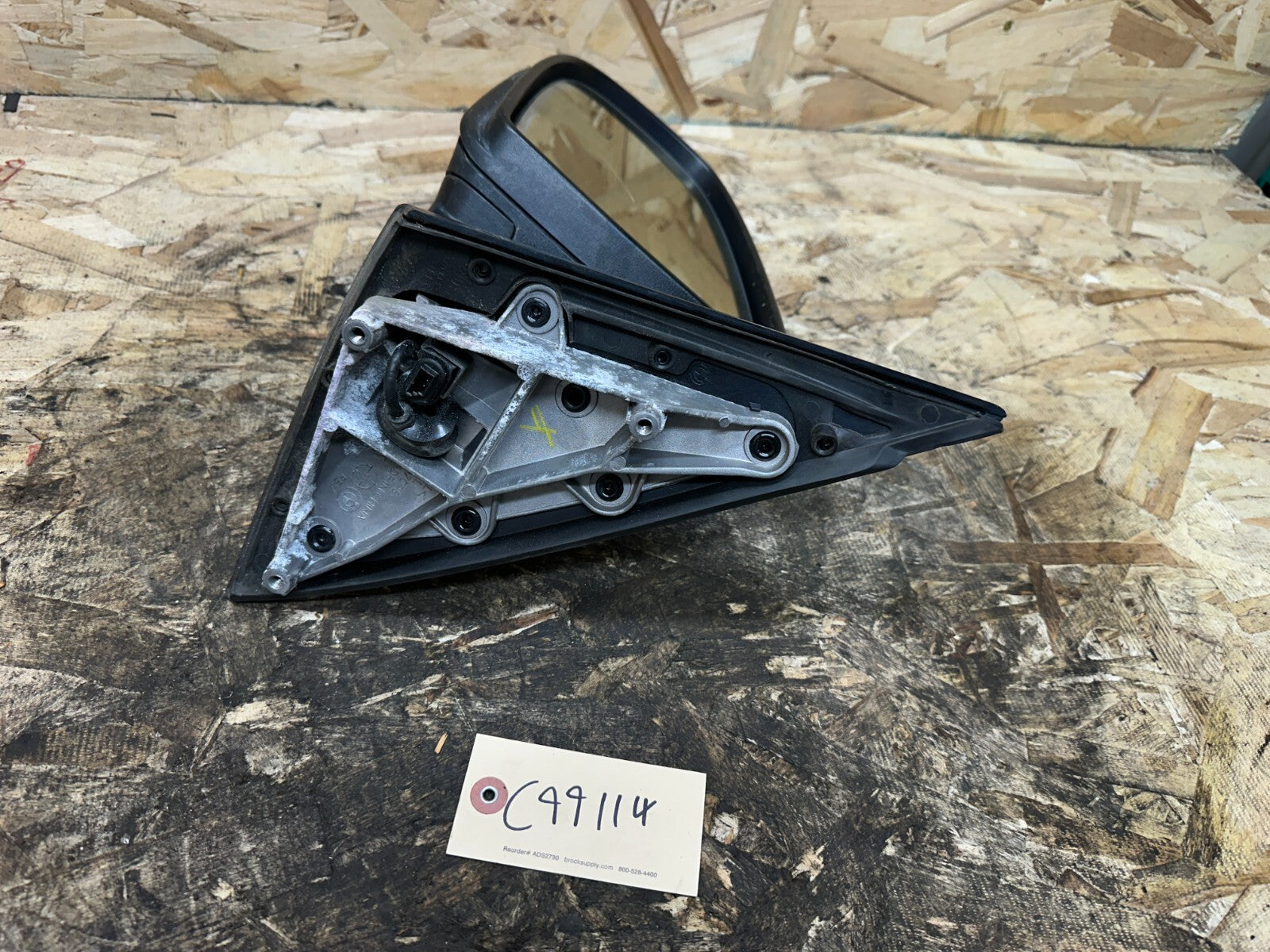 BMW 2006-2013 E92 BROKEN FOR PARTS PASSANGER POWER SIDE MIRROR GRAY OEM 7136887