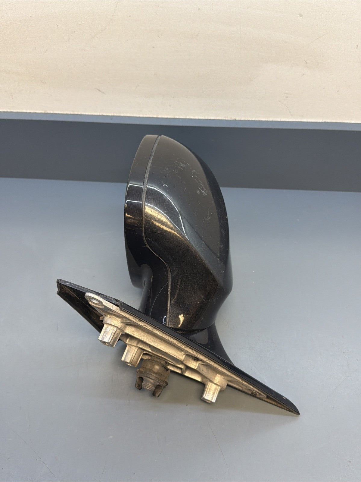 2010-2013 BMW E92 E93 3 Series LH Driver Side View Power Door Mirror 7208146 OEM