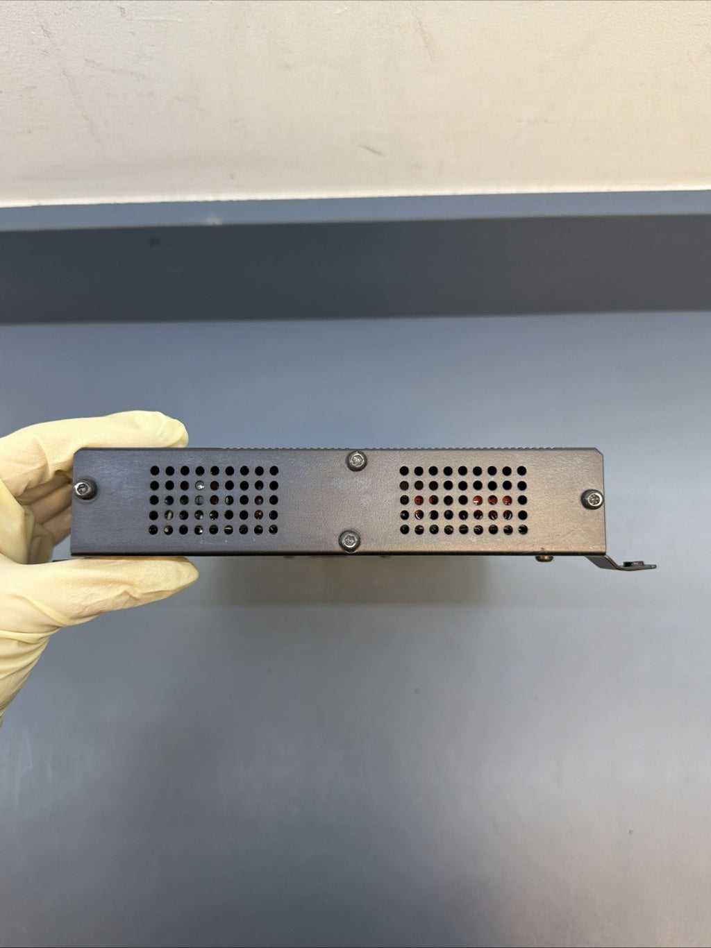 BMW 2001-2006 E46 RADIO AUDIO AMPLIFIER AMP OEM 6920594