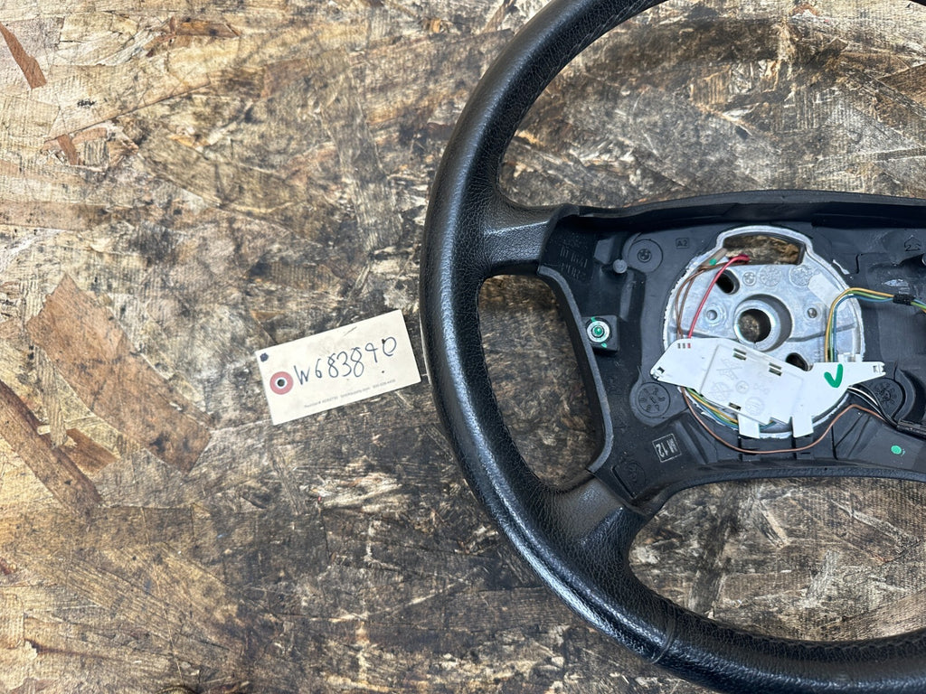 BMW 2003-2006 E83 X3 LEATHER STEERING WHEEL OEM 3411963/3426317