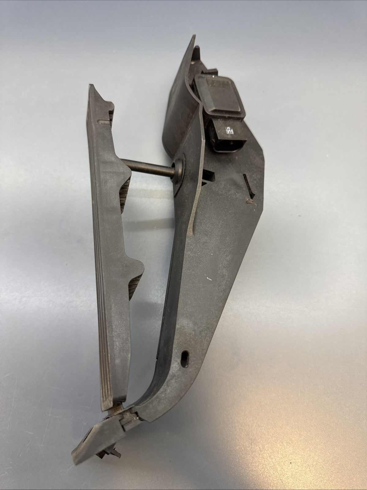 BMW Accelerator Pedal Assembly E83 E90 E91 E92 E93 E60 E61 3542 6772645‑02 OEM