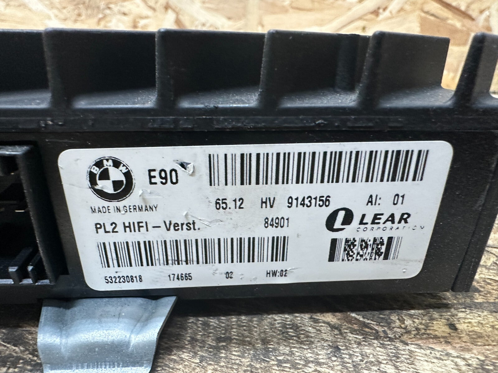 BMW 2006-2012 E90 LEAR HiFi RADIO AUDIO AMPLIFIER OEM 9143156