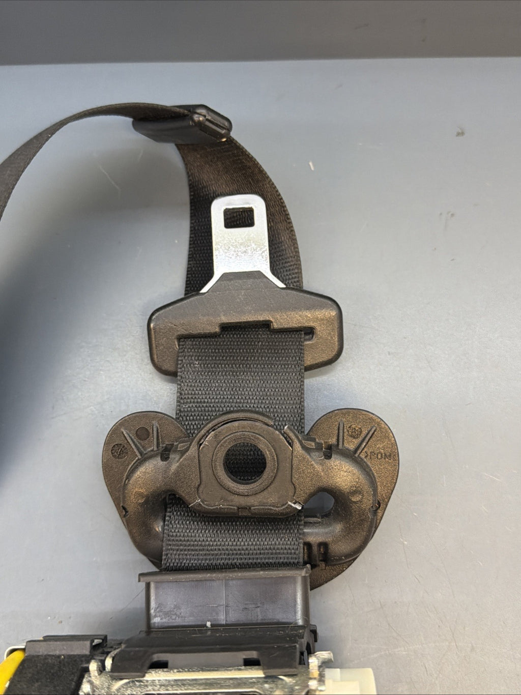 06-13 BMW E90 E92 Front Right Passenger Side Seat Belt Retractor 34072775 BLACK