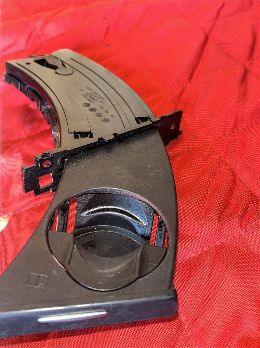2006-2013 BMW 328i 330i 335i M3 Left Driver Cup Holder OEM 7127406 BLACK