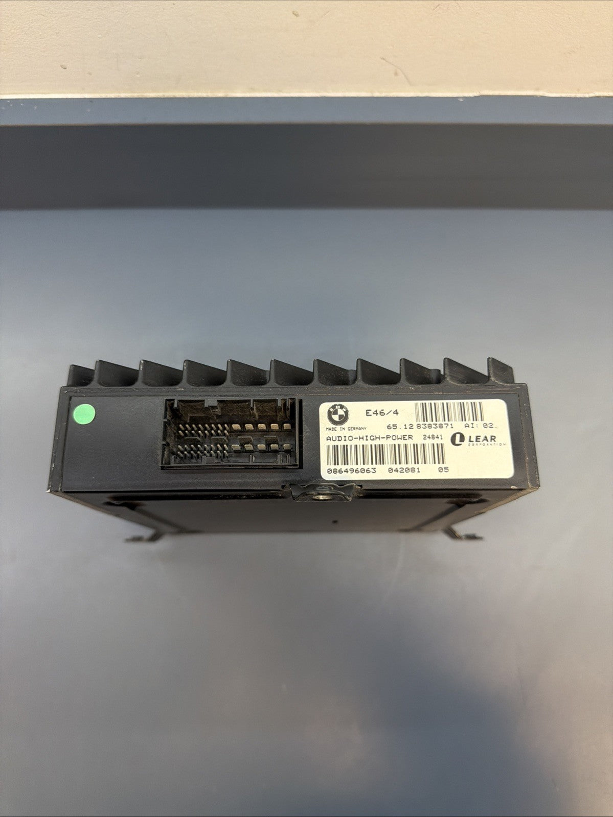 BMW 99-06 E46 3 SERIES LEAR STERIO RADIO AUDIO AMPLIFIER AMP OEM 8383871