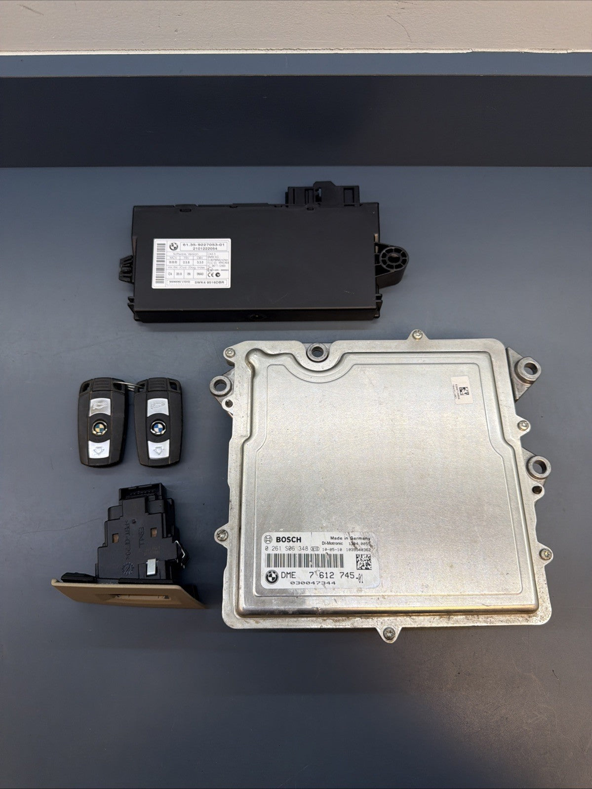 11-13 BMW E90 E92 E93 N55 ENGINE ECU ECM DME CAS3 LOCK KEY SET OEM 7612745