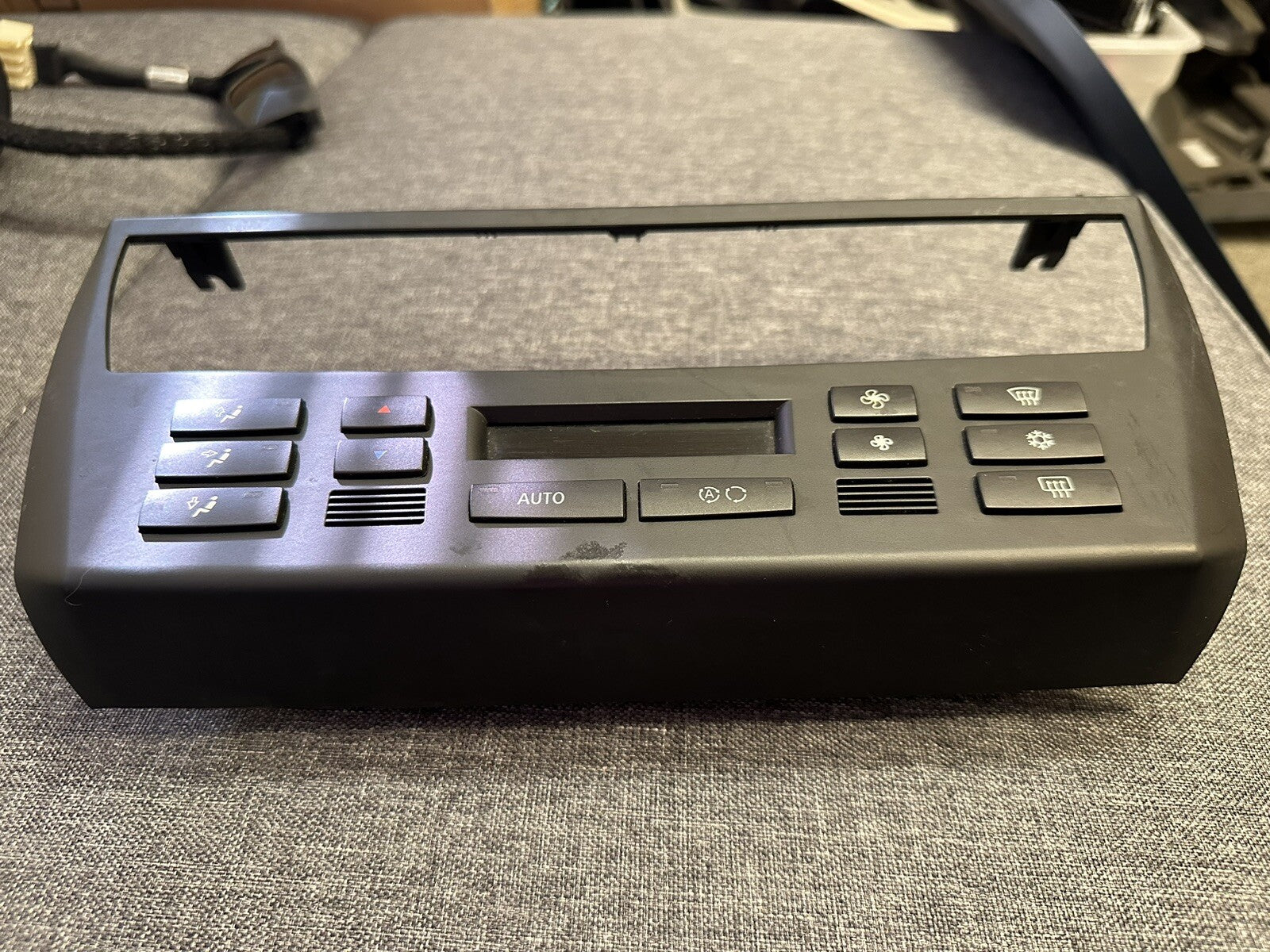 BMW X3 E83 Automatic Air Conditioning Control Unit Module Panel AUC 0363938