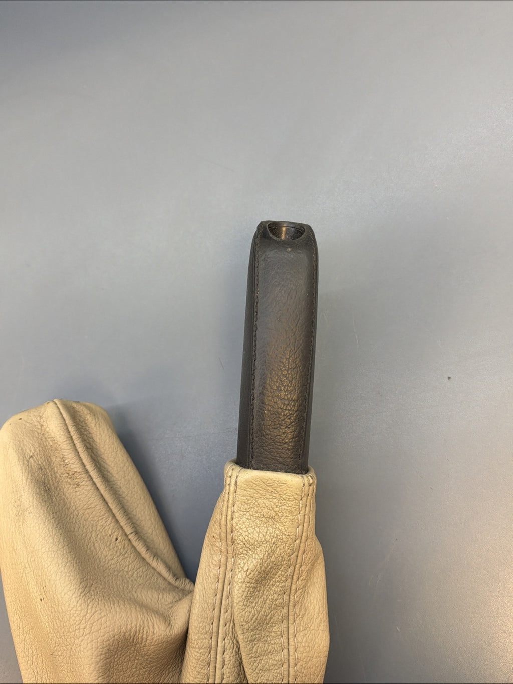 99-05 E46 BMW 323i 328i 325i 330i EMERGENCY HAND BRAKE LEATHER BOOT & HANDLE