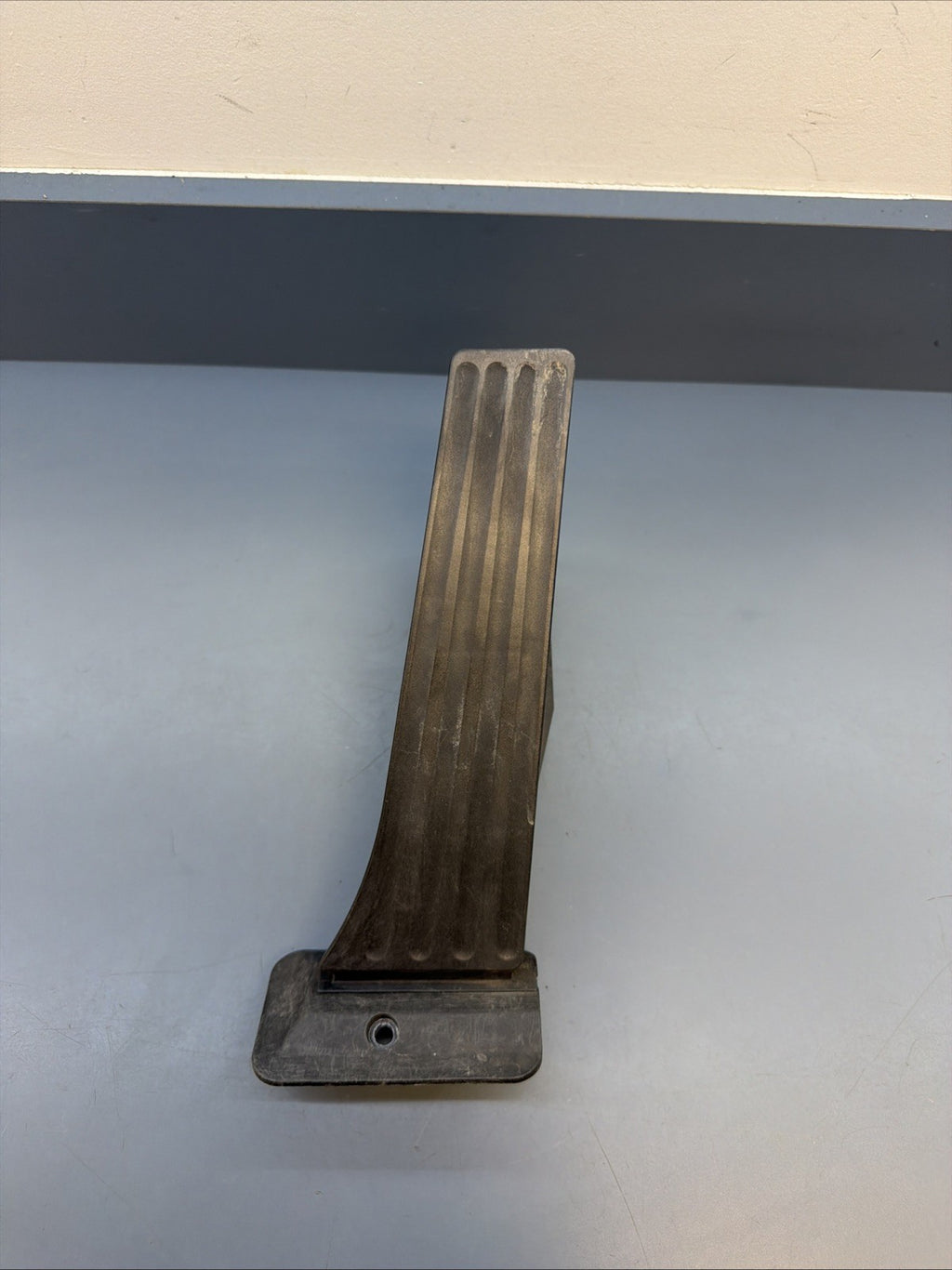 06-13 BMW E90 E92 E93 328i 335i X3 Automatic GAS ACCELERATION PEDAL 6789998 OEM