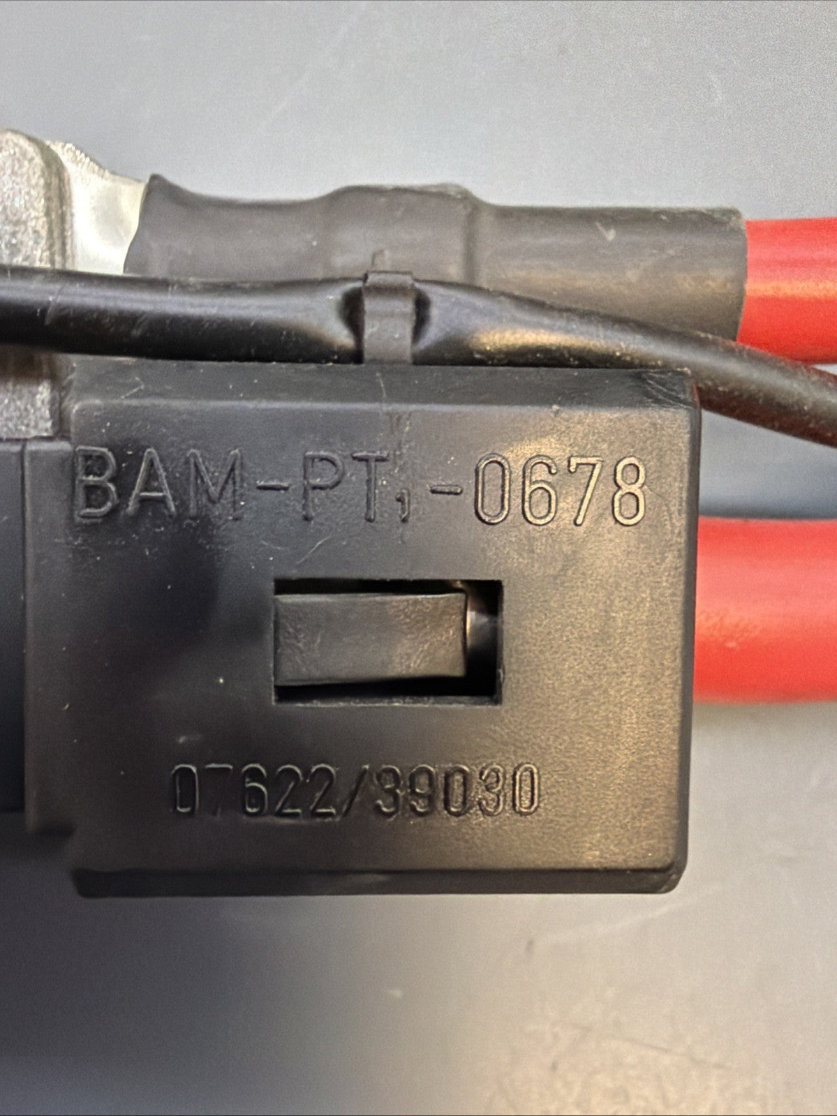 BMW 3 Series E46 Sedan Battery Cable Plus Lead Plus Pole Plus Cable 6903180