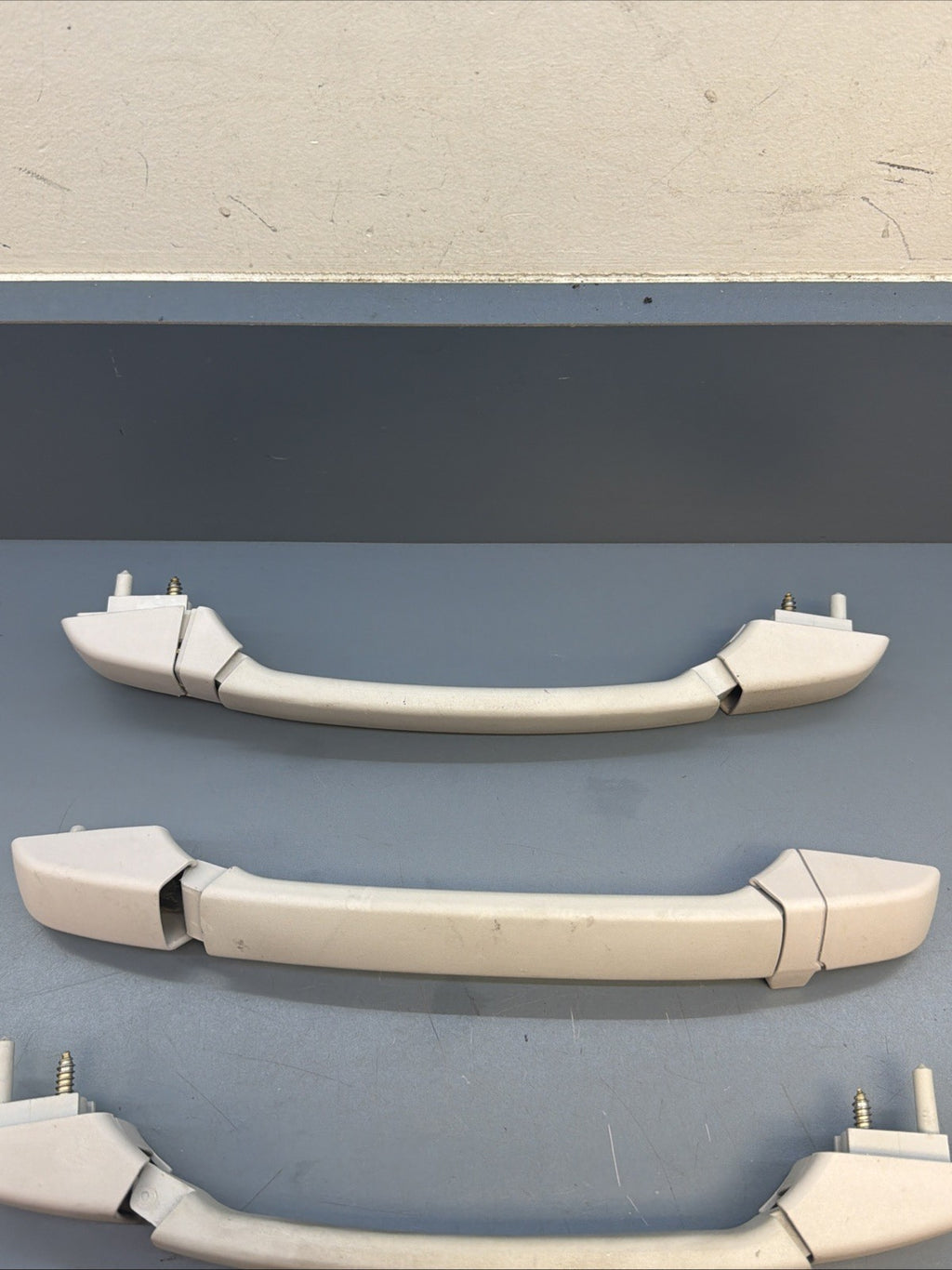 2000-2005 BMW E46 3-Series Interior Roof Grab Handle Set Grey OEM 8231321