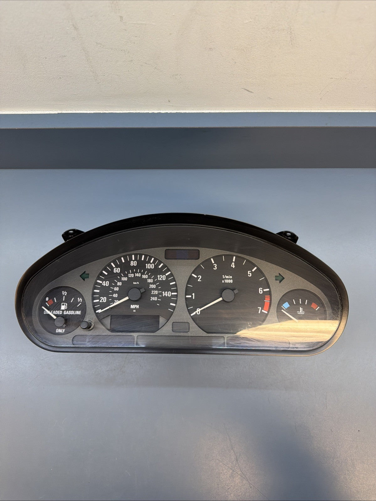 1997 BMW Z3 1.9L M44 Roadster Speedometer Instrument Cluster Automatic 8371582