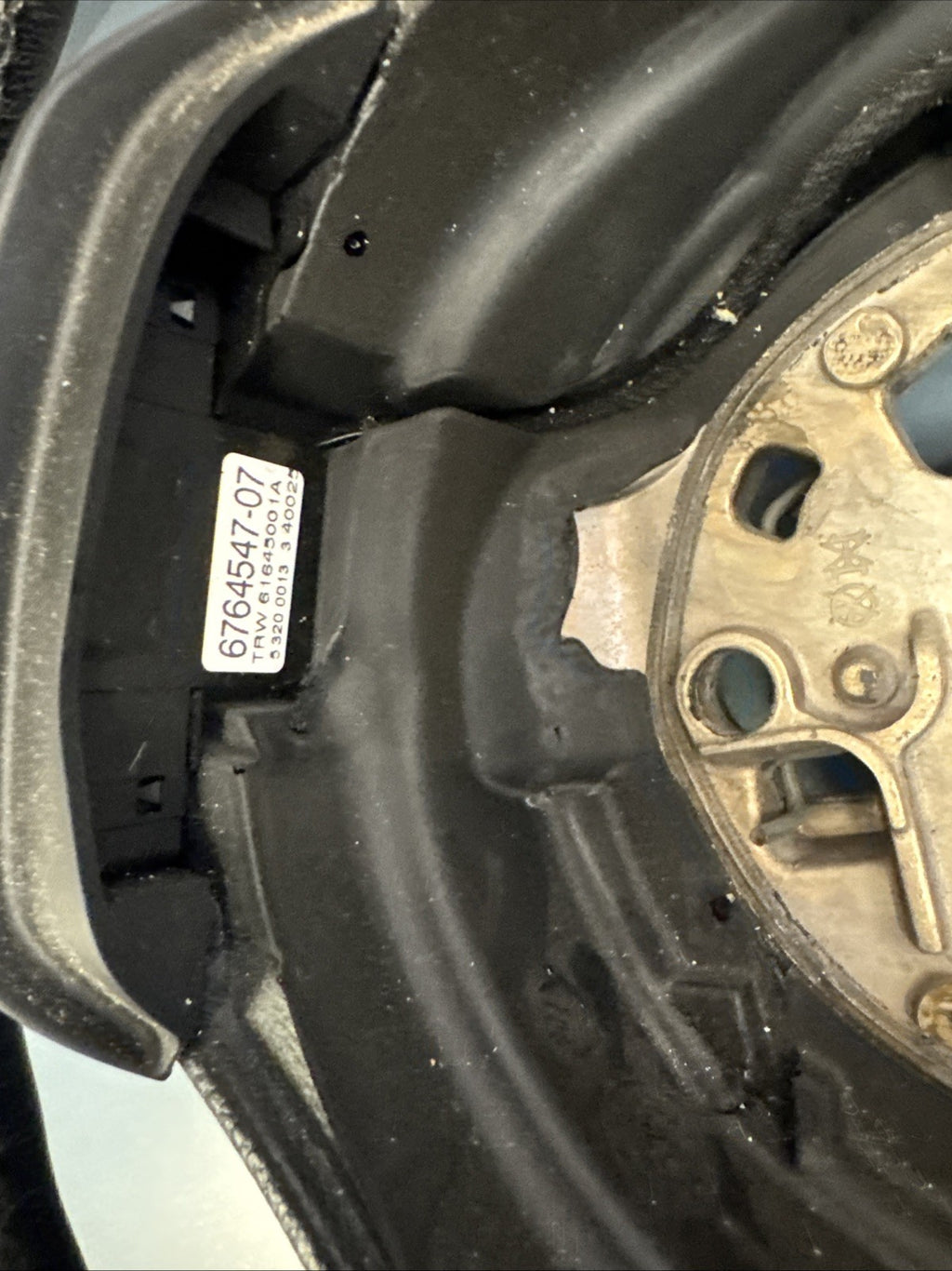 06-13 BMW E90 E91 3 SERIES STEERING WHEEL W/ SWITCHES BLACK OEM 6769547