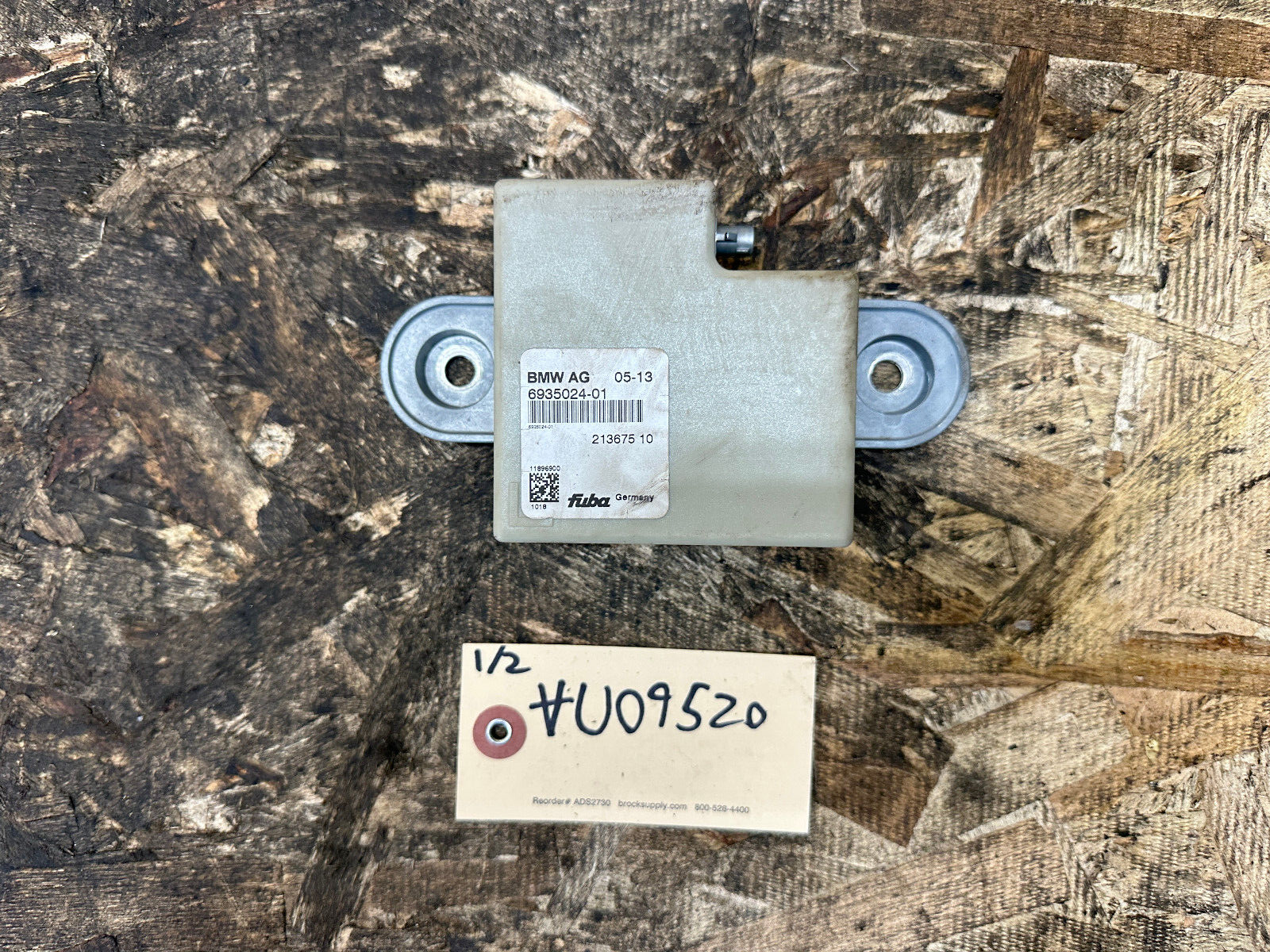 BMW 03-19 BACK UP ANTENNA AMPLIFIER CONTROL MODULE OEM 6935024