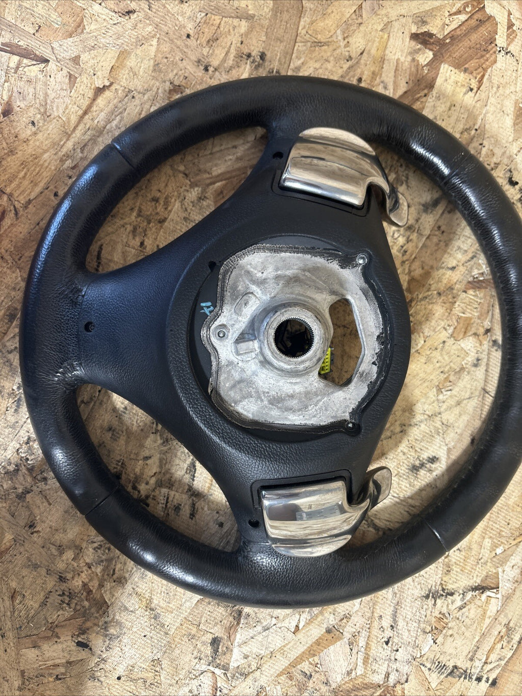 BMW E90 E92 E82 E88 128 135 328 335 06-11 Sport Steering Wheel Paddle Shifters