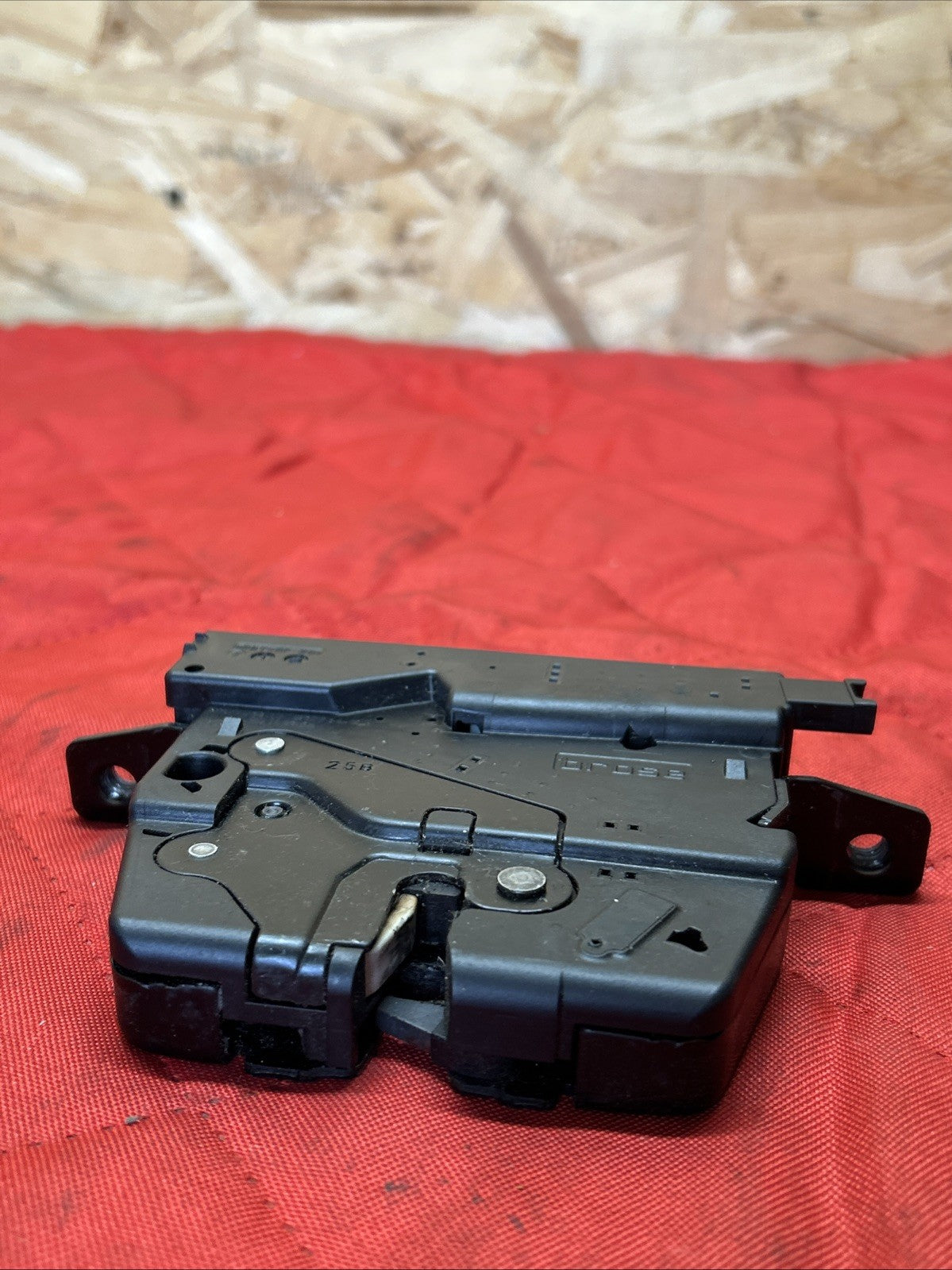BMW X3 F25 Tailgate Trunk Boot Lid Lock Catch Actuator 7233025