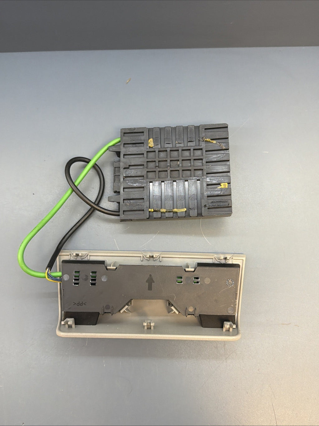 BMW X1 (E84) ANTI-THEFT ULTRASONIC ALARM SENSOR MODULE 9260874 GRAY
