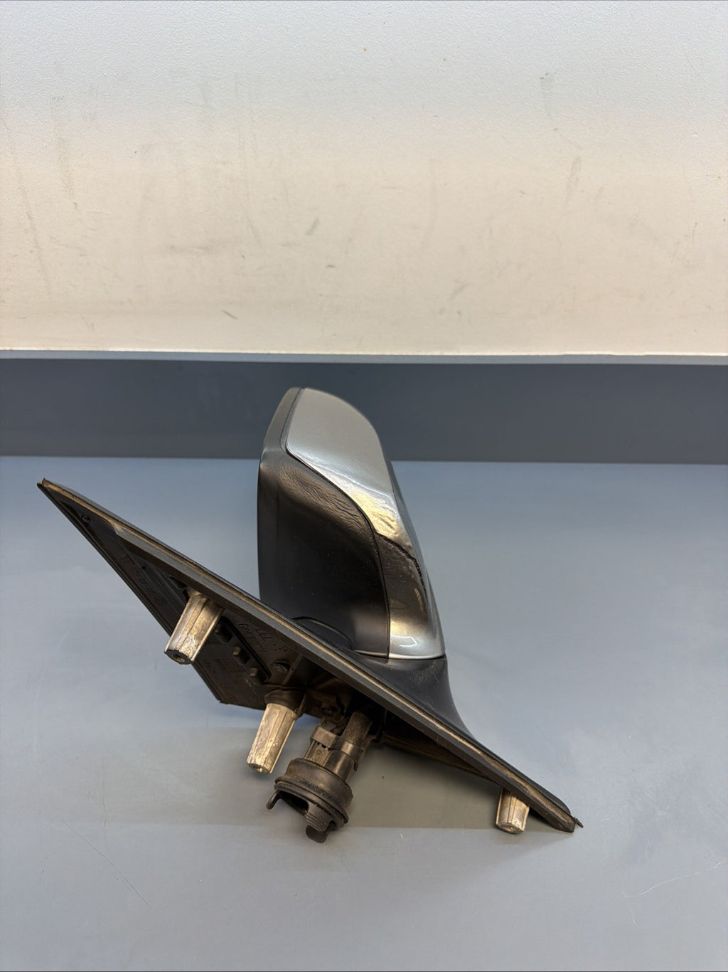 2011-2013 BMW F10 5 SERIES DRIVER SIDE LEFT MIRROR ASSEMBLY OEM F0153401 *NOTE*
