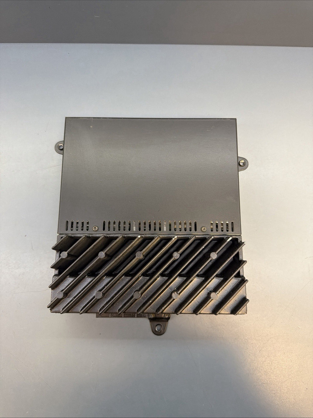 BMW 99-06 E46 3 SERIES LEAR STERIO RADIO AUDIO AMPLIFIER AMP OEM 8383871