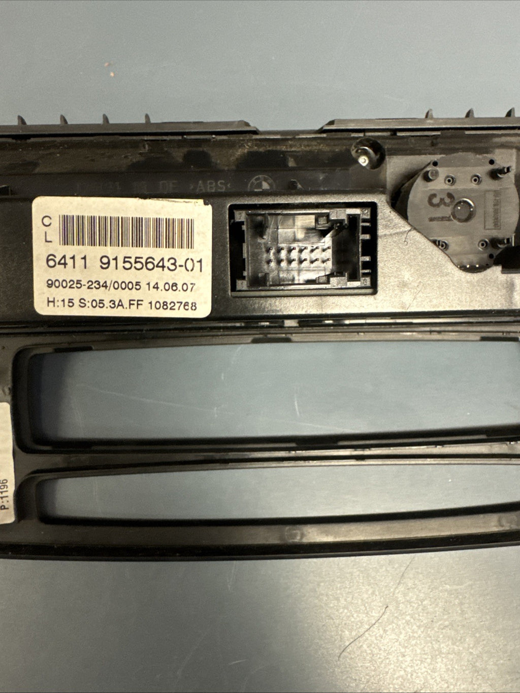 07-10 BMW E60 530i 528i 550i A/C HEAT CLIMATE CONTROL UNIT PANEL OEM 9155643