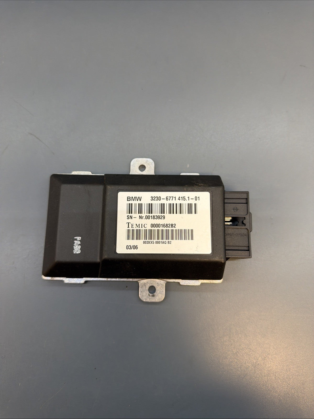 2002-2008 BMW 745i 750i 760i Steering Column Control Unit Module 6771415