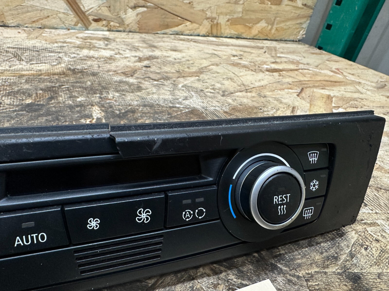 BMW 2006-2012 E90 BROKEN FOR PARTS CLIMATE CONTROL SWITCH PANEL OEM 9162983