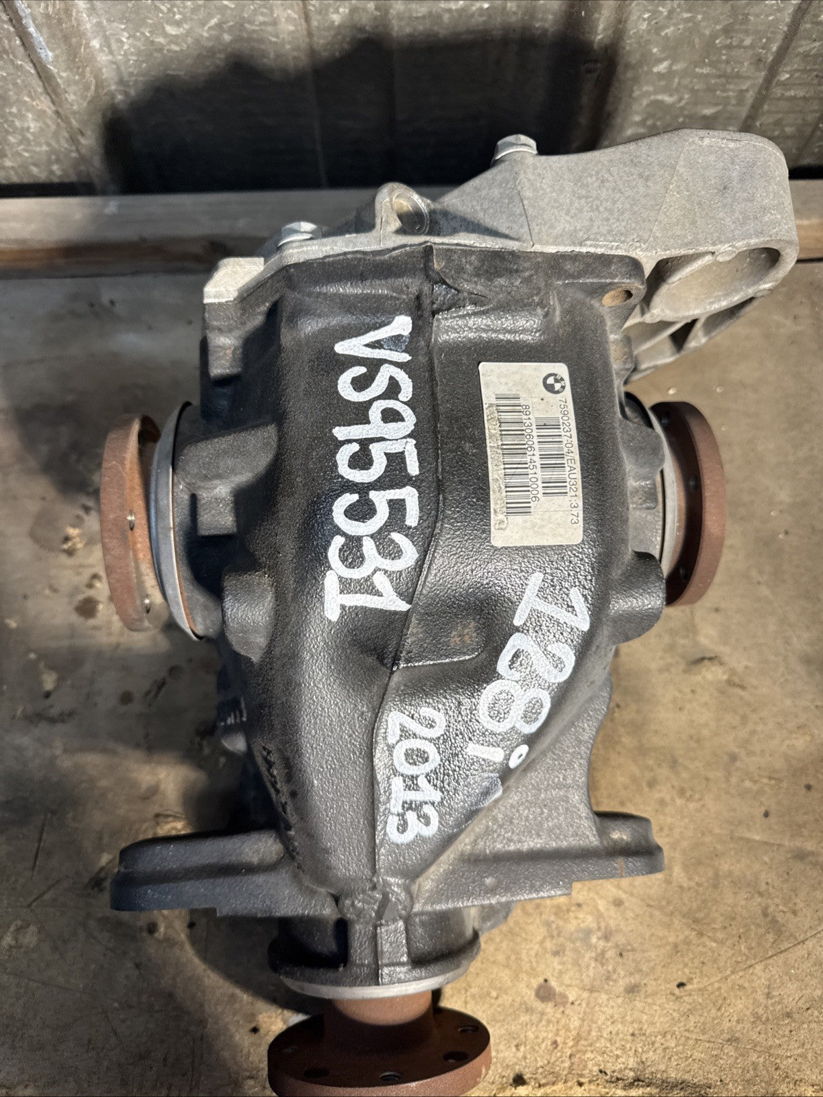 BMW REAR DIFFERENTIAL E88 SERIES 128i  AUTO FINAL DRIVE 3.73 7590237