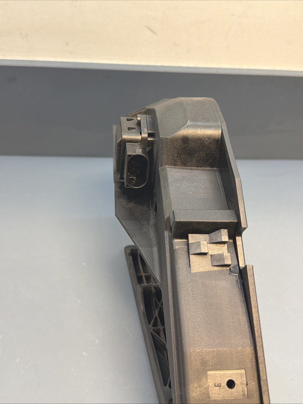 01-06 BMW E38 E46 E39 E53 ELECTRIC ACCELERATOR GAS PEDAL 6762480