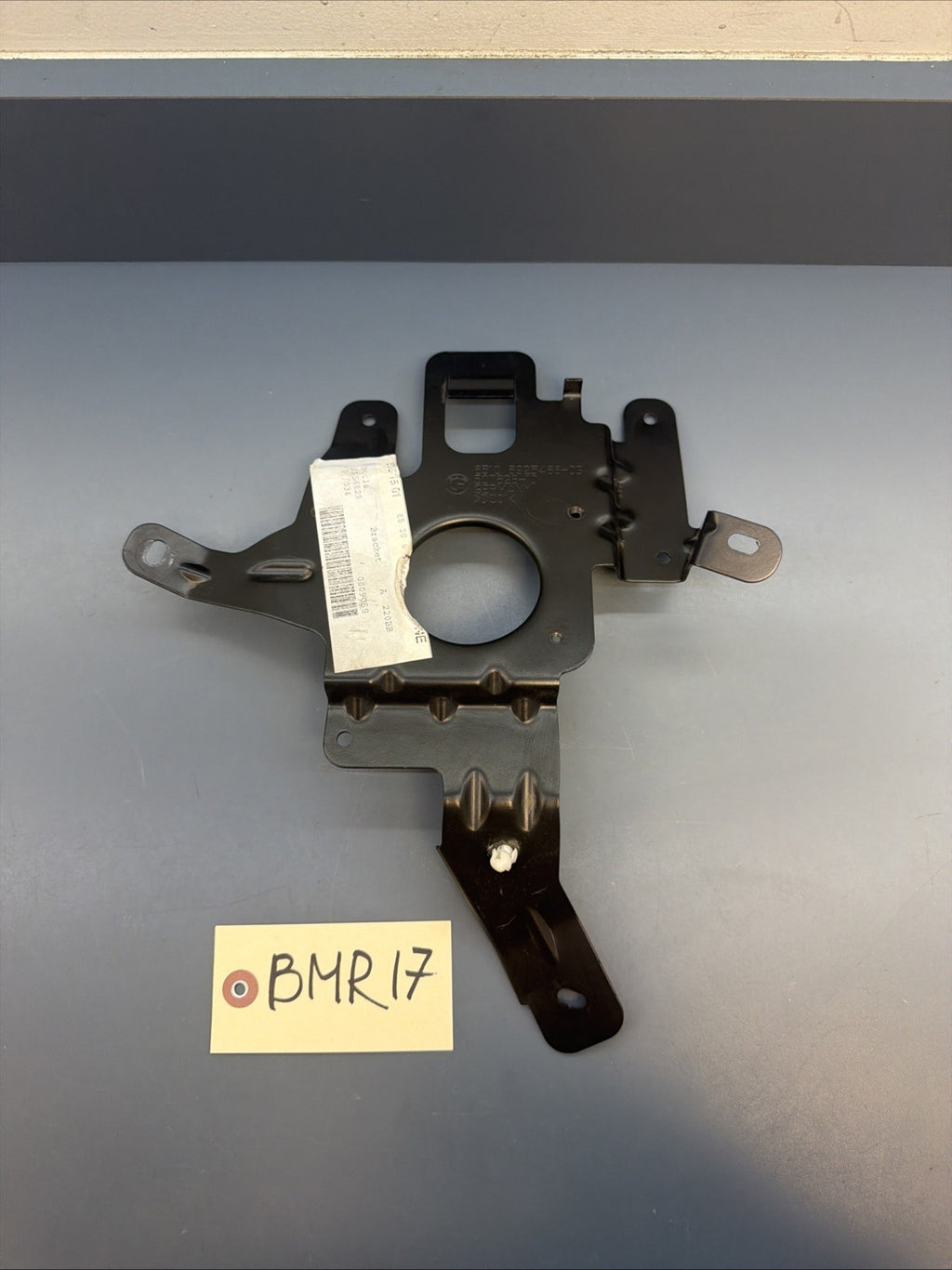 05-13 BMW E90 3 SERIES SATELLITE RADIO CONTROL MODULE BRACKET 6925468 OEM