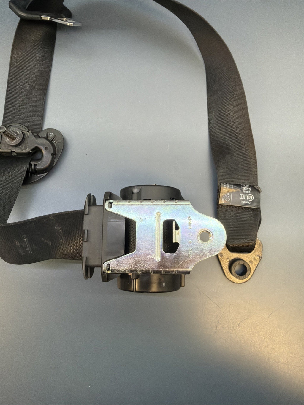 OEM Front Left Seat Belt FOR 2007 2008 2009 BMW 528i 535I E60 601629800D