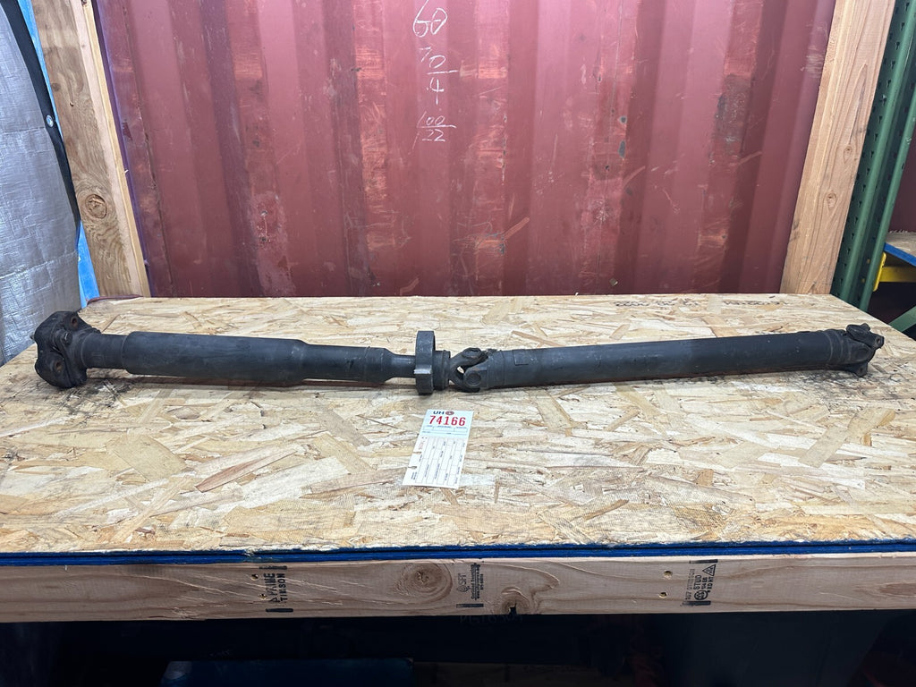 OEM BMW REAR DRIVESHAFT FITS AUTOMATIC 06-13 E90 E91 E92 E93 325 328 7551199
