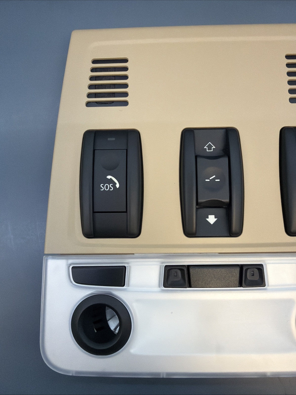 2006-11 BMW 328i 335i Overhead Roof Console Light Sunroof SOS Switch OEM 6938762