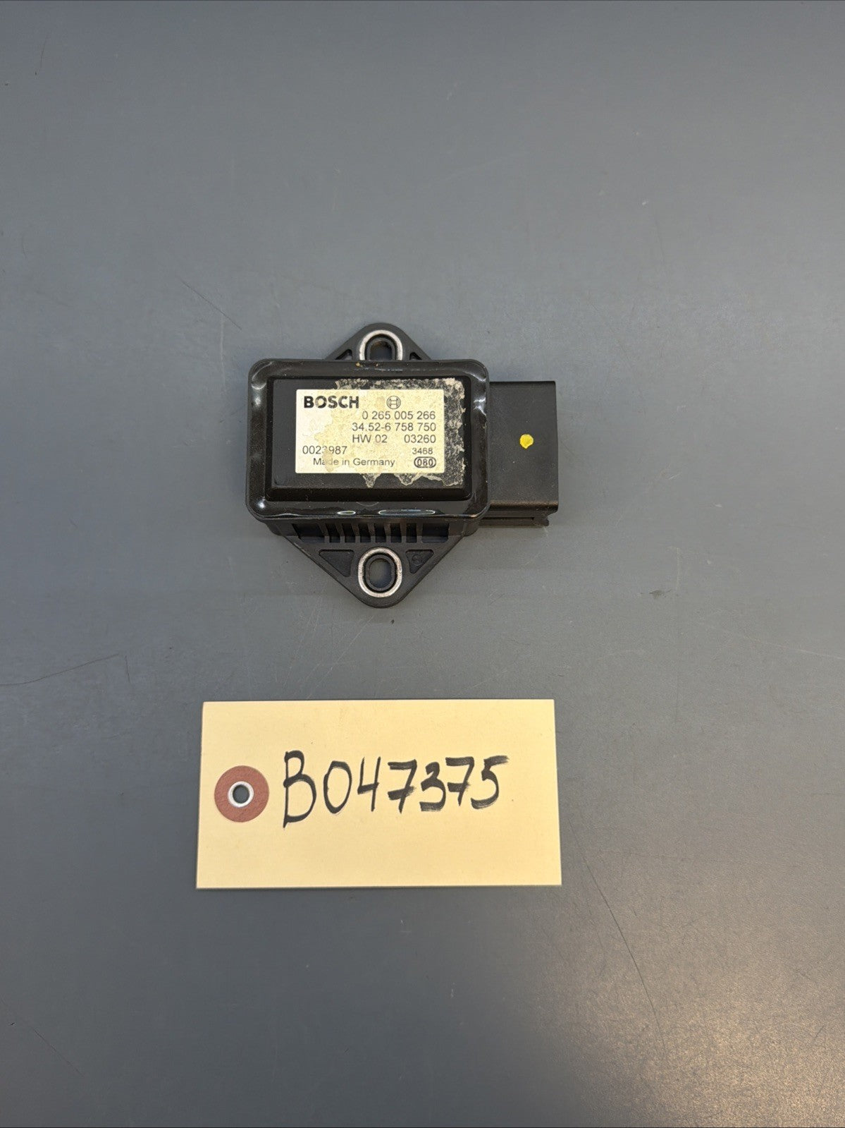 04-07 BMW E60 E63 E64 E65 YAW TURN RATE SPEED SENSOR 6758750 OEM