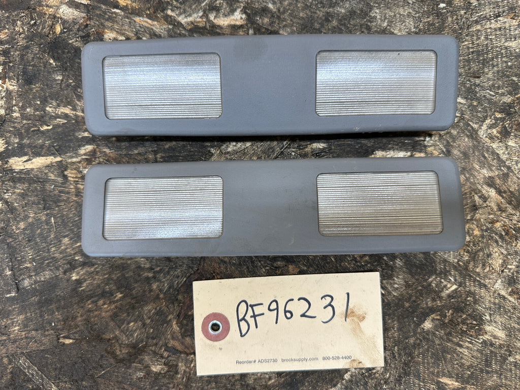 BMW 87-96 E34 5 SERIES INTERIOR SUN VISOR MIRROR LIGHT SET 2PC 63311382086