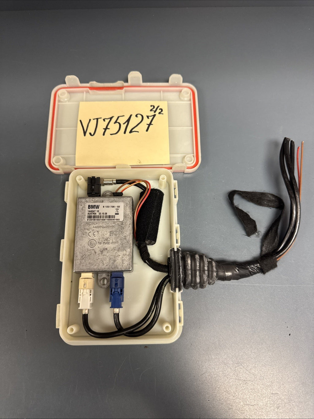 BMW E90 E82 E88 E60 E70 USB AUDIO ROOT MODULE AUDIO INTERFACE UNIT OEM 9123739