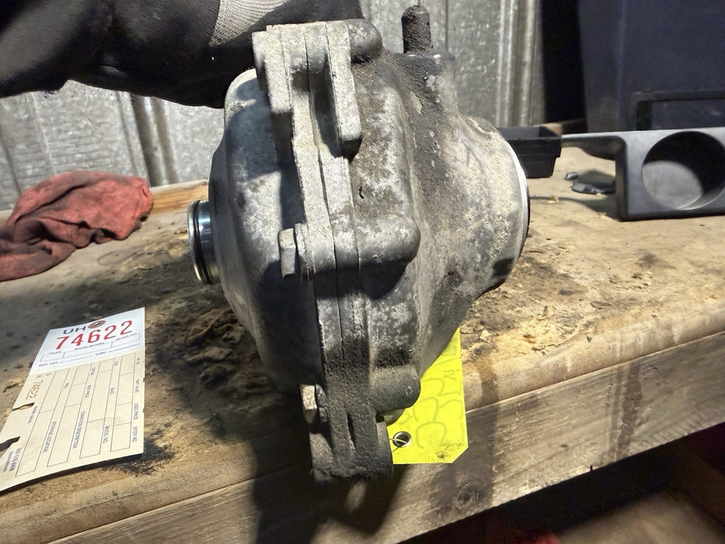 Front Differential Carrier Final Drive 3.46 AWD Diff OEM BMW E90 335Xi 7533435
