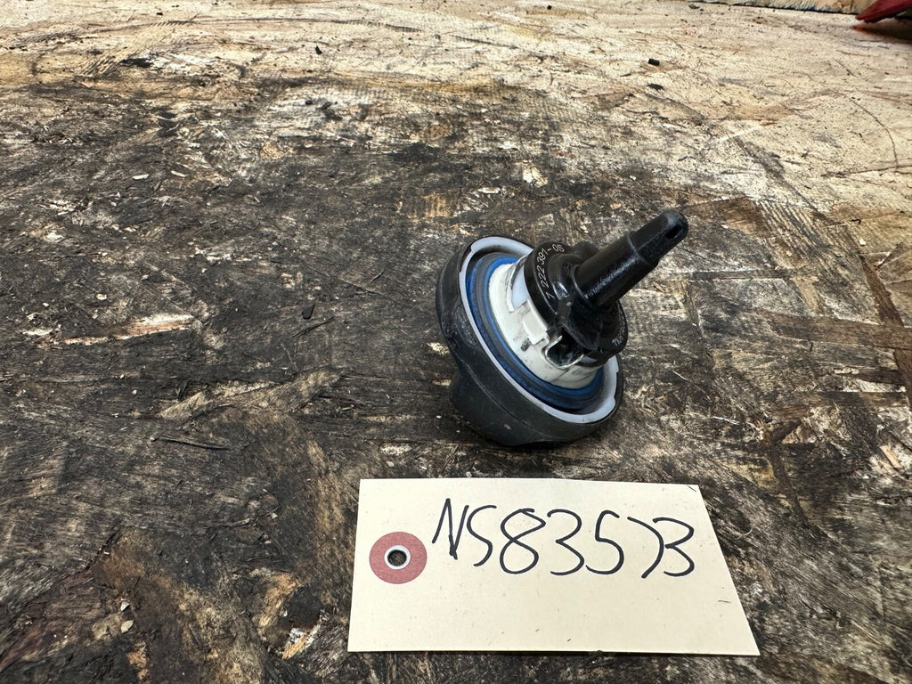 BMW F30 F31 12-19 GAS FUEL TANK FILLER CAP OEM 7222391