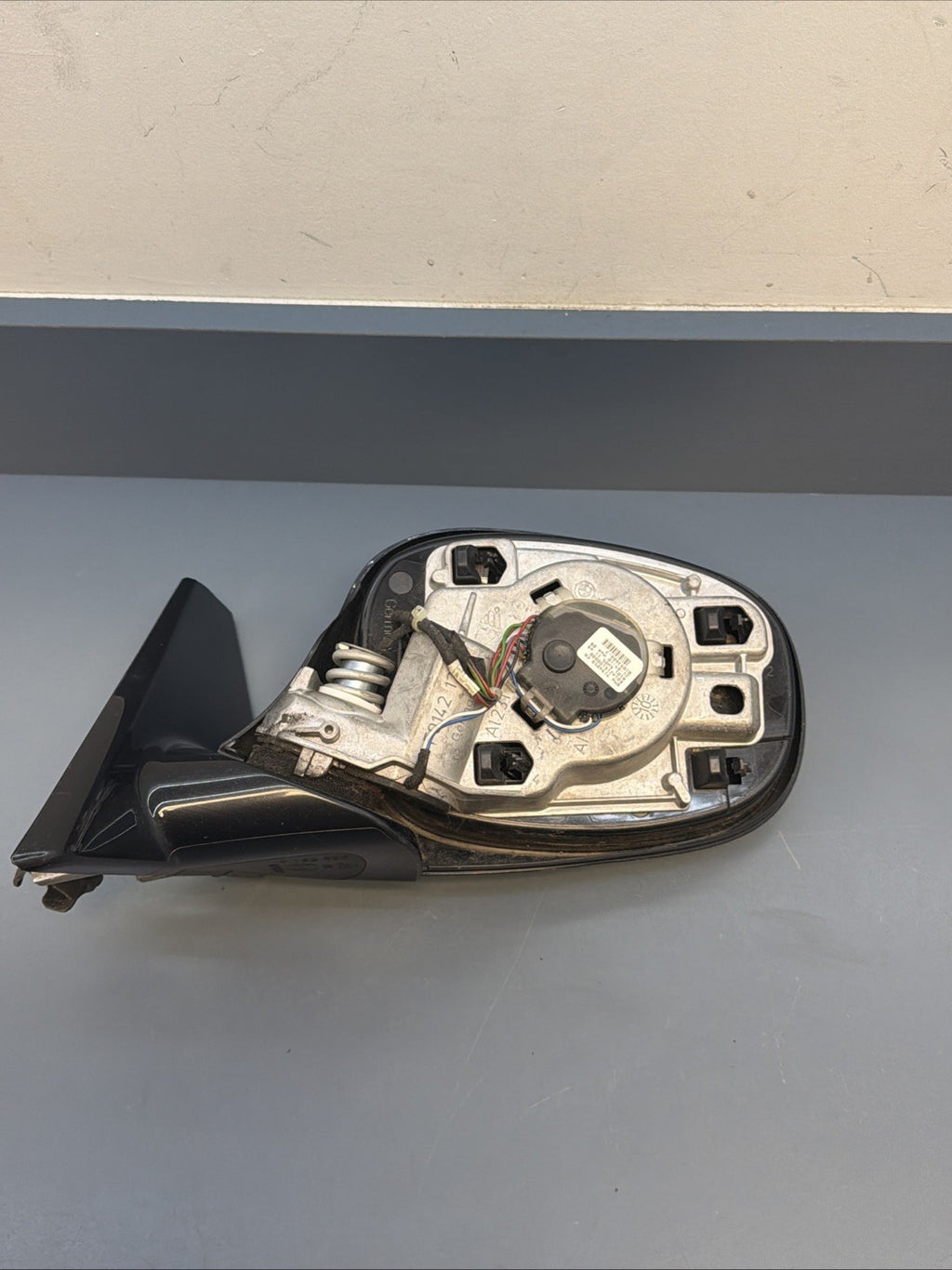 09-11 OEM BMW E90 E91 Sedan LCI Driver Side Mirror Assembly Heated 7182695 *READ