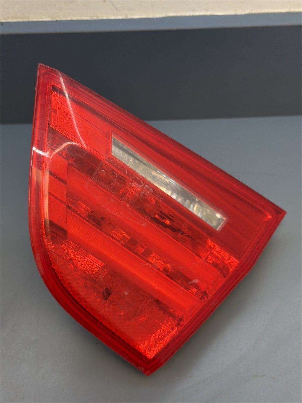 09-11 BMW E90 M3 335 328 Left And Right Inner Trunk Tail Light 7289427 7289428