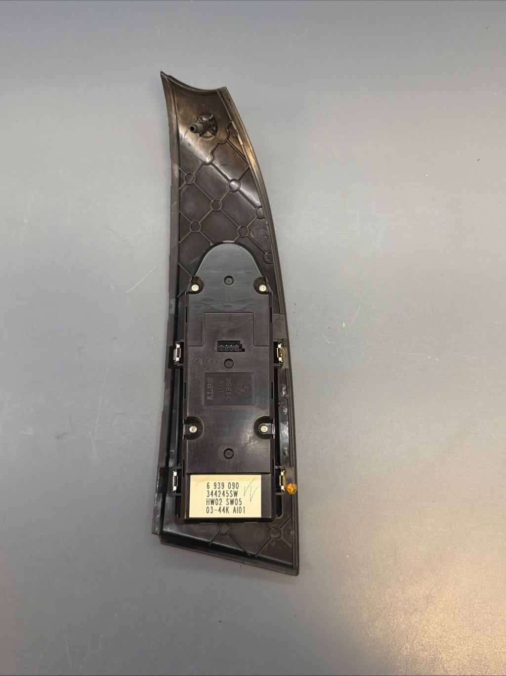 BMW E60 E61 5 Series DRIVER'S DOOR WINDOW LIFTER MIRROR SWITCH BUTTON 6939090